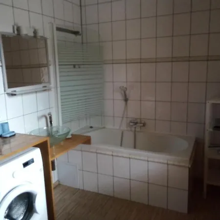 Apartamento V Dřevěném Domě