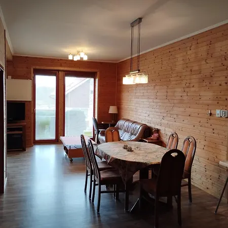 V Dřevěném Domě * Františkovy Lázně